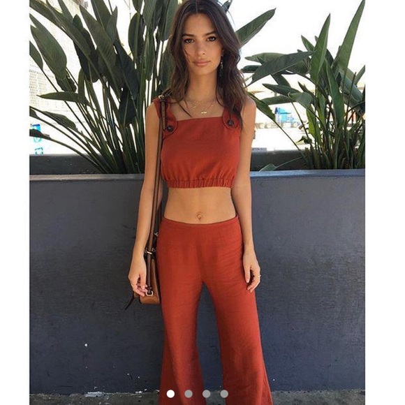 Staud // Rust Crop Top - Picture 1 of 3